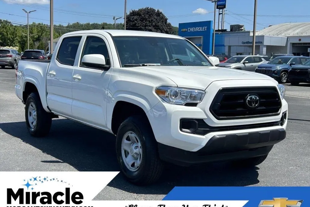 2022 Toyota Tacoma SR photo 1
