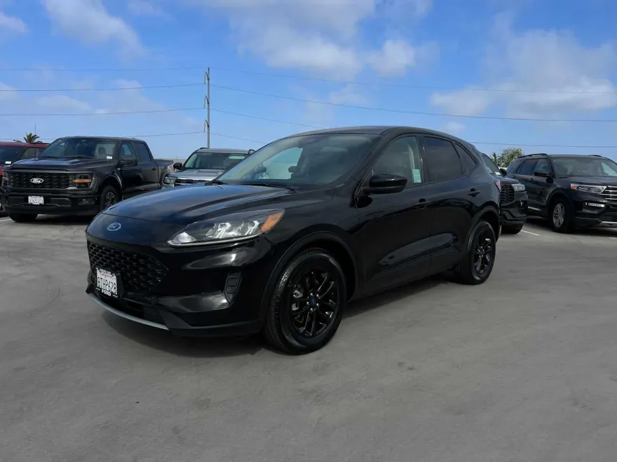 2020 Ford Escape SE Sport Hybrid photo 1