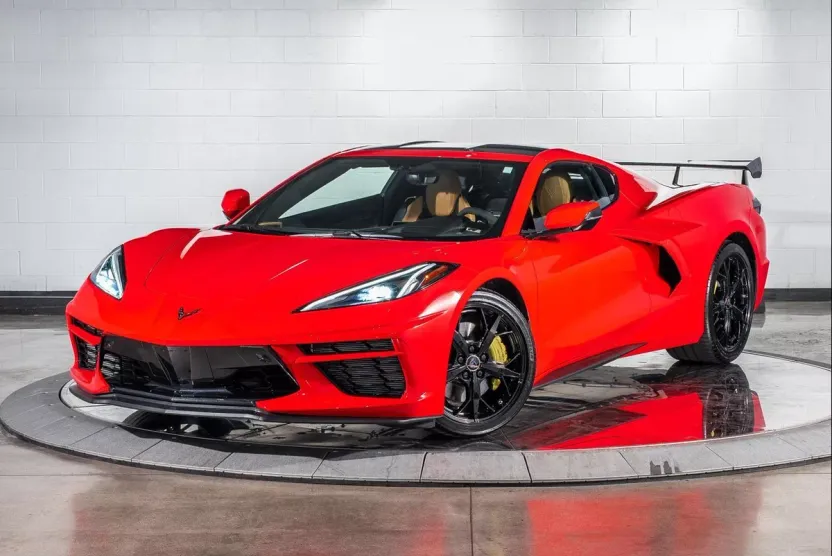 2019 Porsche Cayman S photo 1