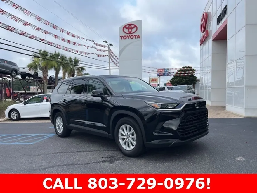 2024 Toyota Highlander Hybrid XLE photo 1