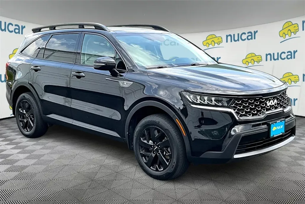 2022 Kia Sorento S photo 1
