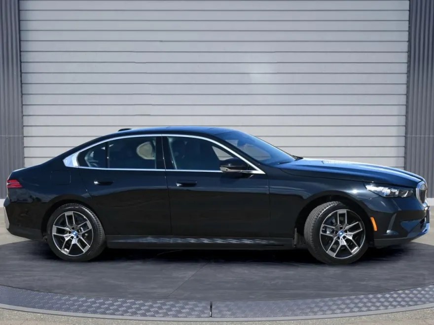 2025 Bmw i5 eDrive40 photo 1