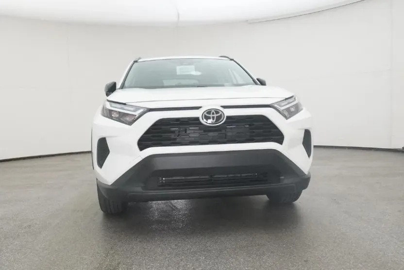 2025 Toyota RAV4 Hybrid LE photo 1