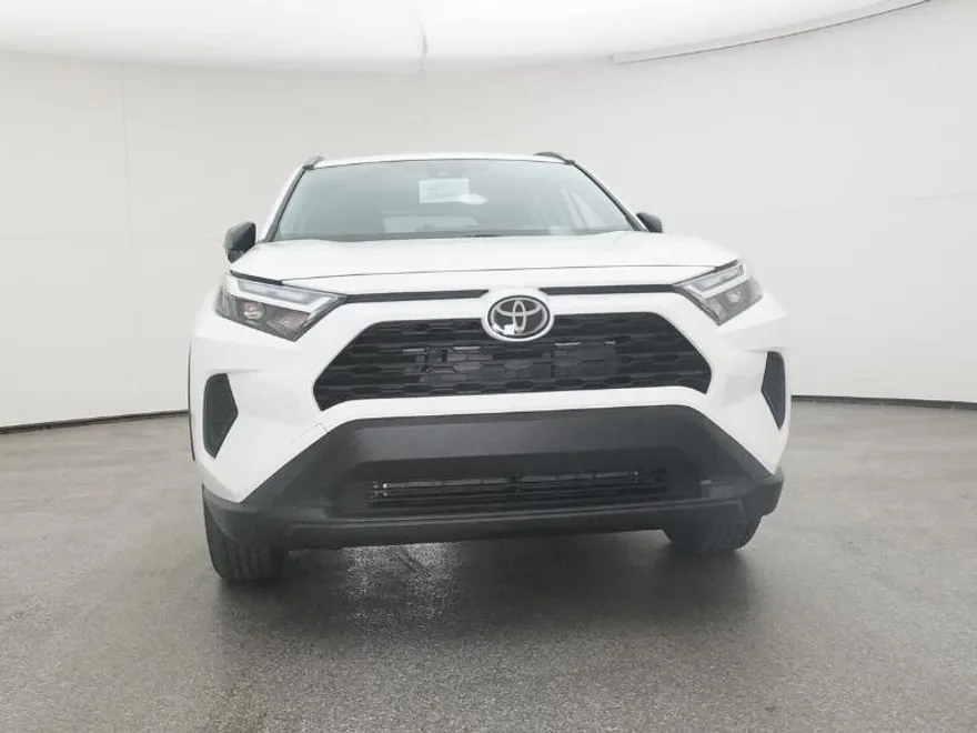 2025 Toyota RAV4 Hybrid LE photo 1