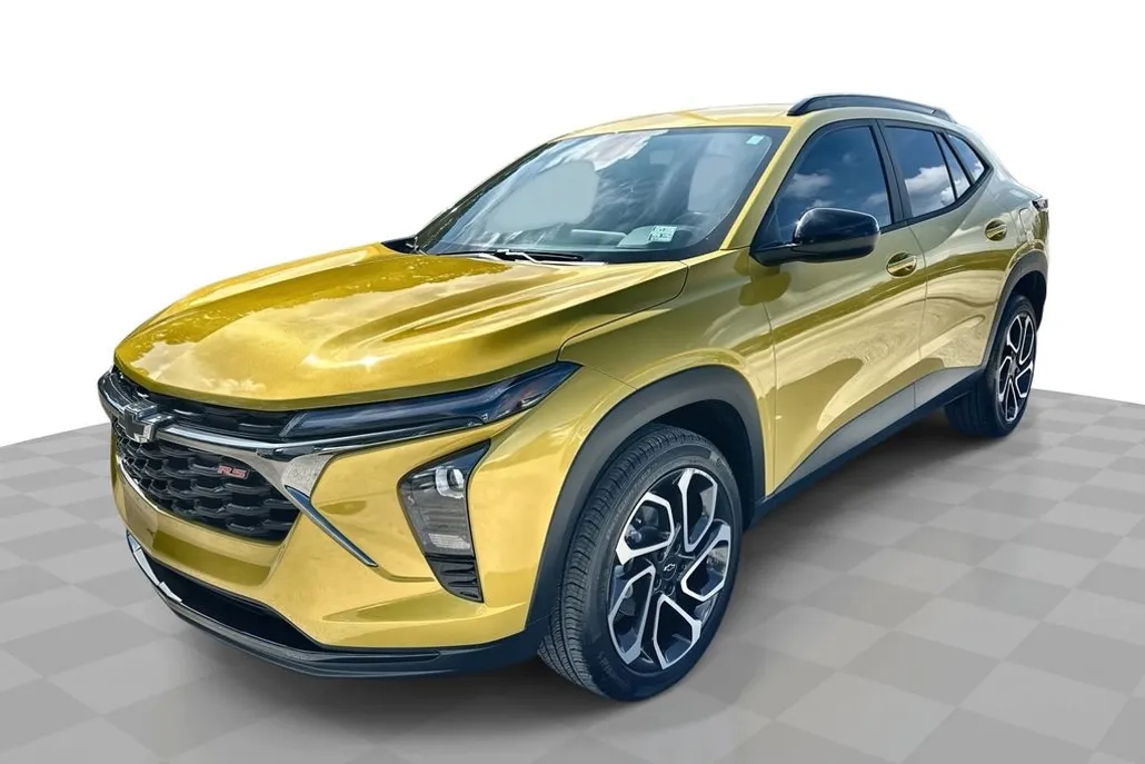 2025 Chevrolet Trax photo 1