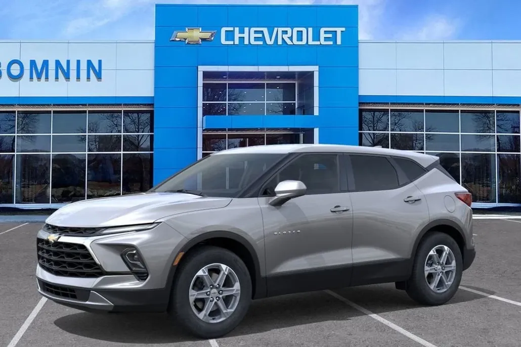 2025 Chevrolet Blazer 2LT photo 1