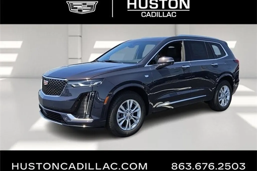 2025 Cadillac XT6 Luxury photo 1