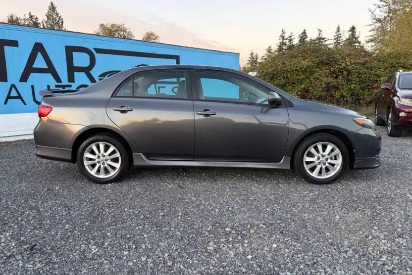 2010 Toyota Corolla S photo 1