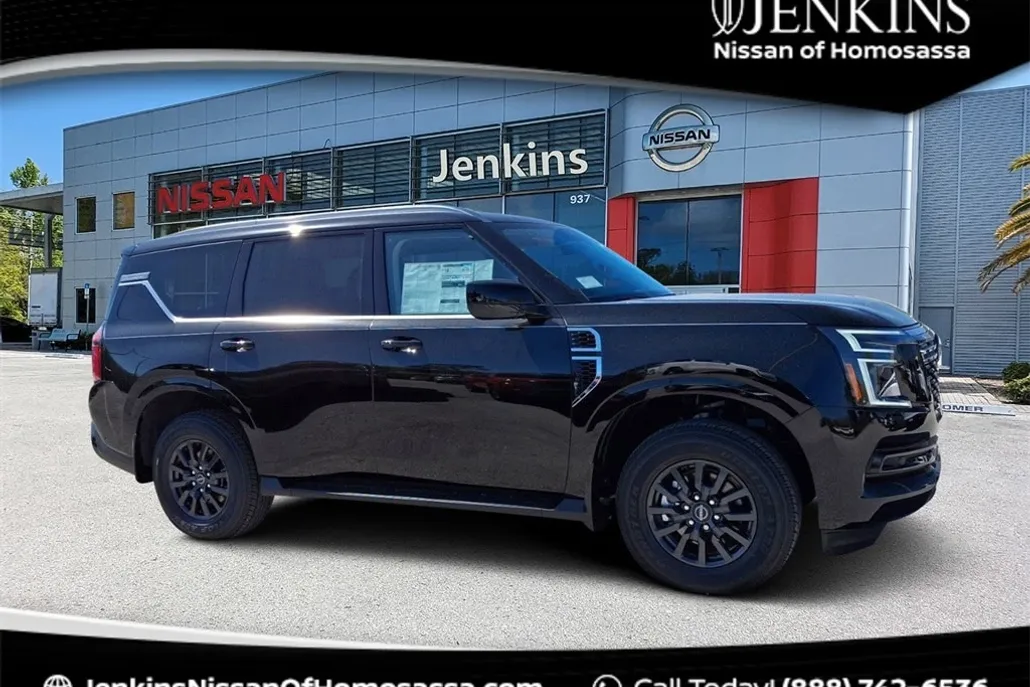 2025 Nissan Armada SV photo 1