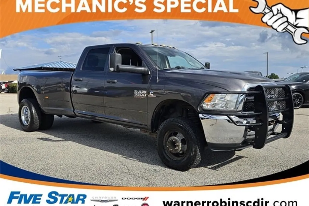 2018 Ram 3500 Tradesman photo 1