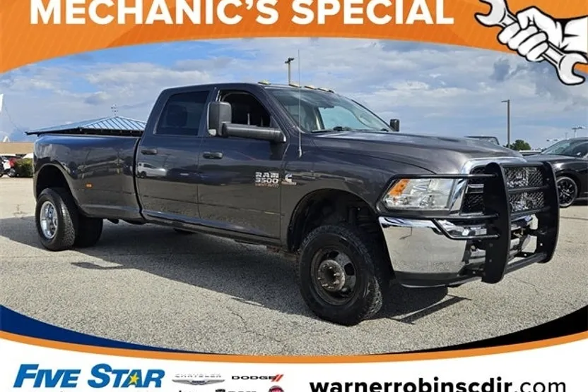 2018 Ram 3500 Tradesman photo 1