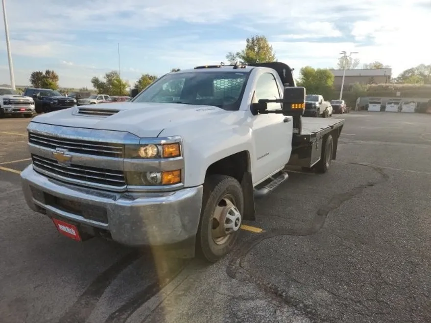 2018 Chevrolet Silverado 3500HD Work Truck photo 1