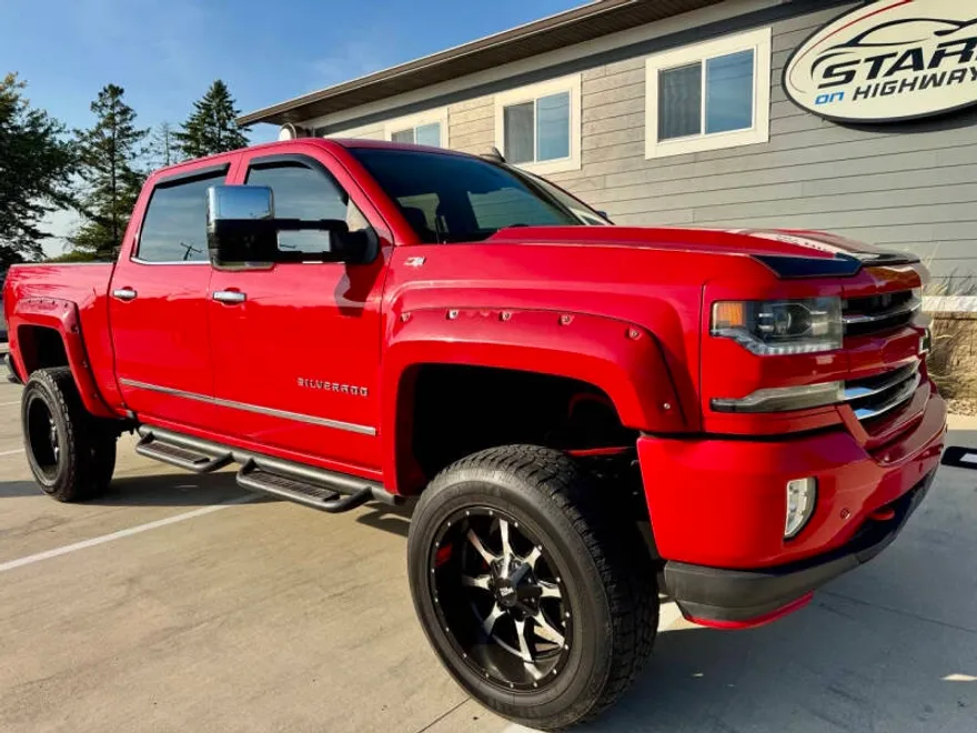 2016 Chevrolet Silverado 1500 LTZ Z71 photo 1