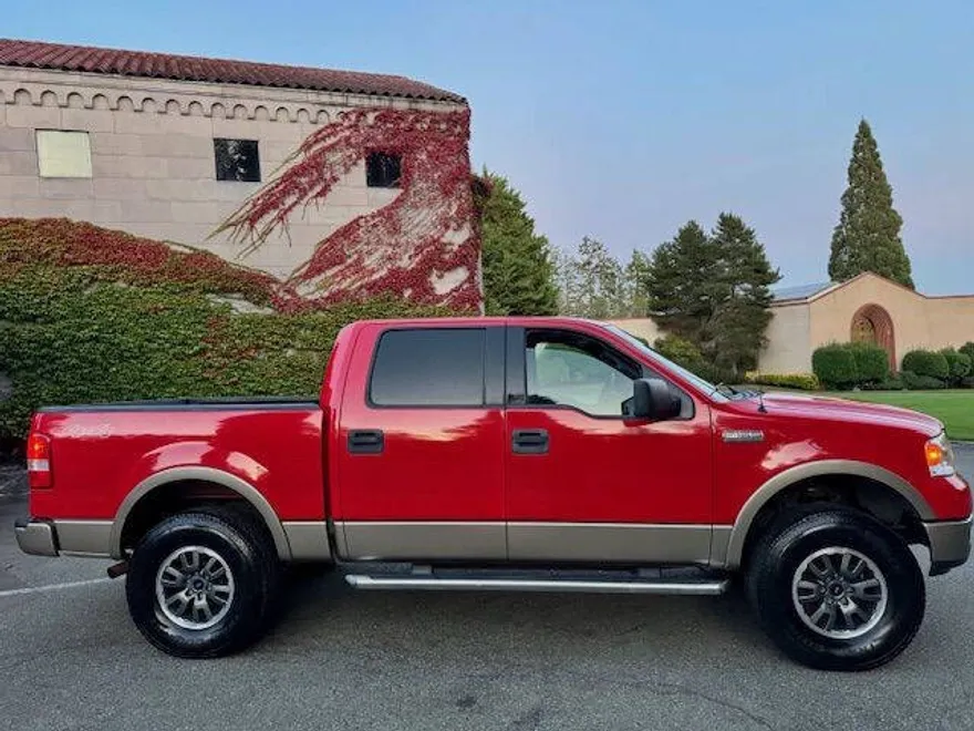 2004 Ford F-150 Lariat photo 1