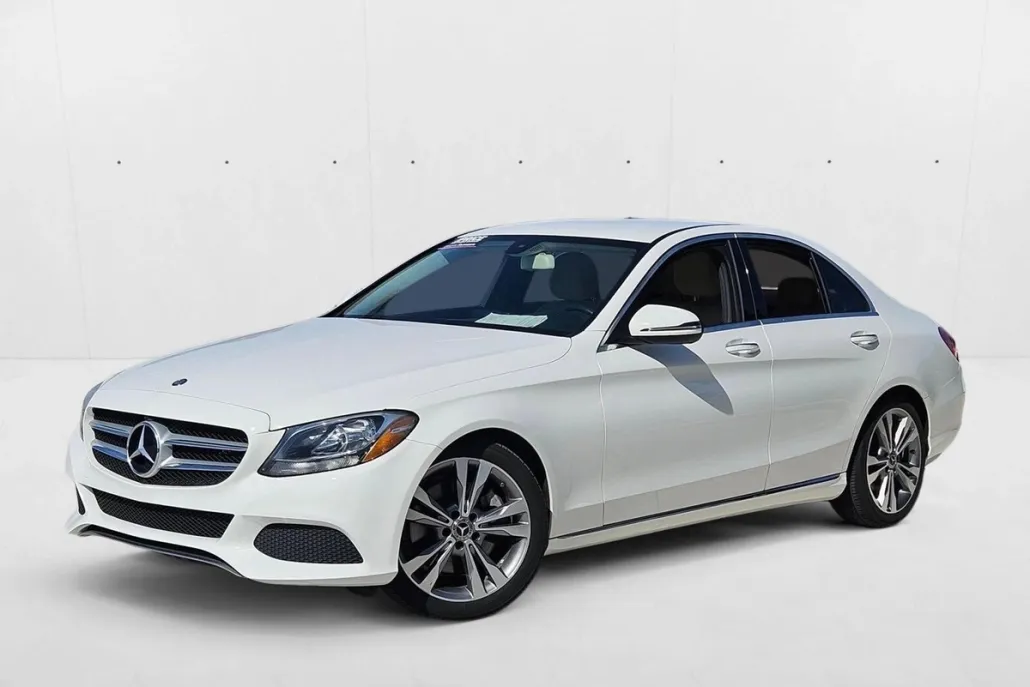 2017 Mercedes Benz C 300 Sedan photo 1