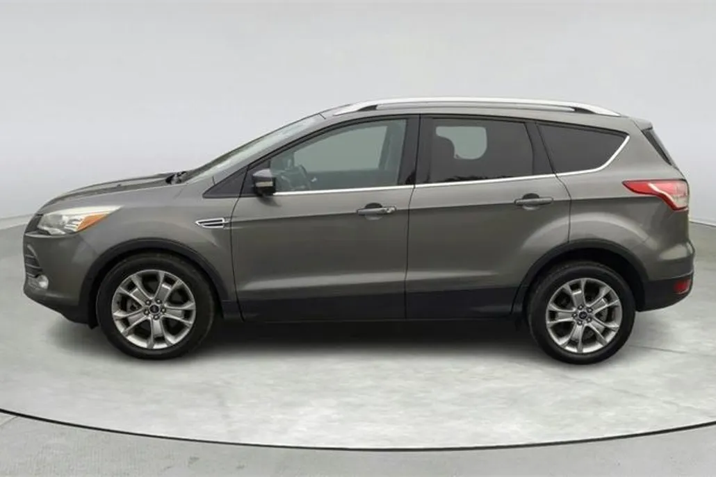 2014 Ford Escape Titanium photo 1