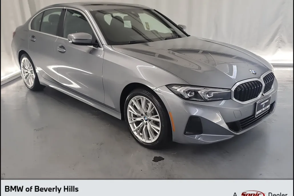 2024 Bmw 330i photo 1
