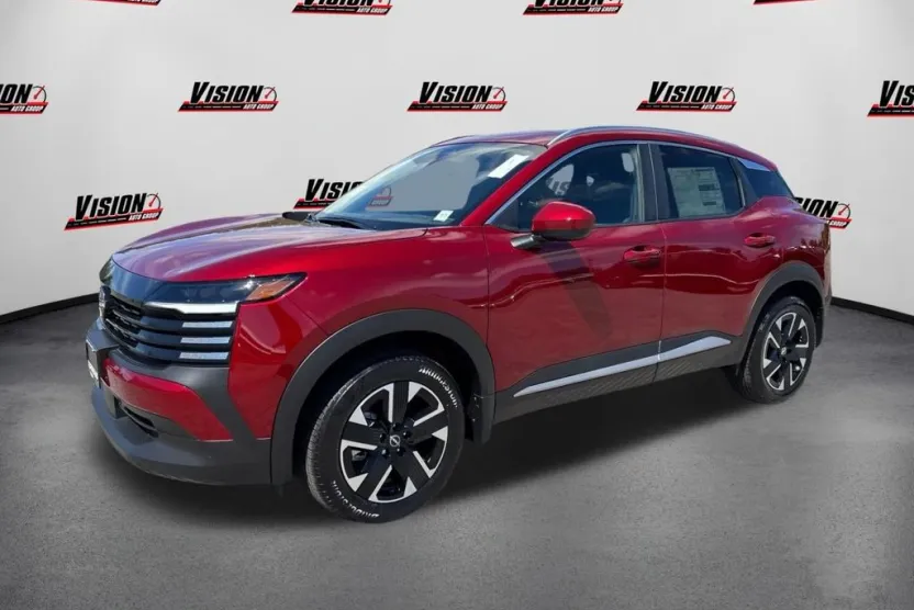 2025 Nissan Kicks SV photo 1