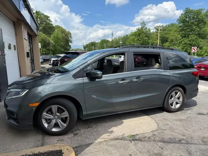 2020 Honda Odyssey EX-L photo 1