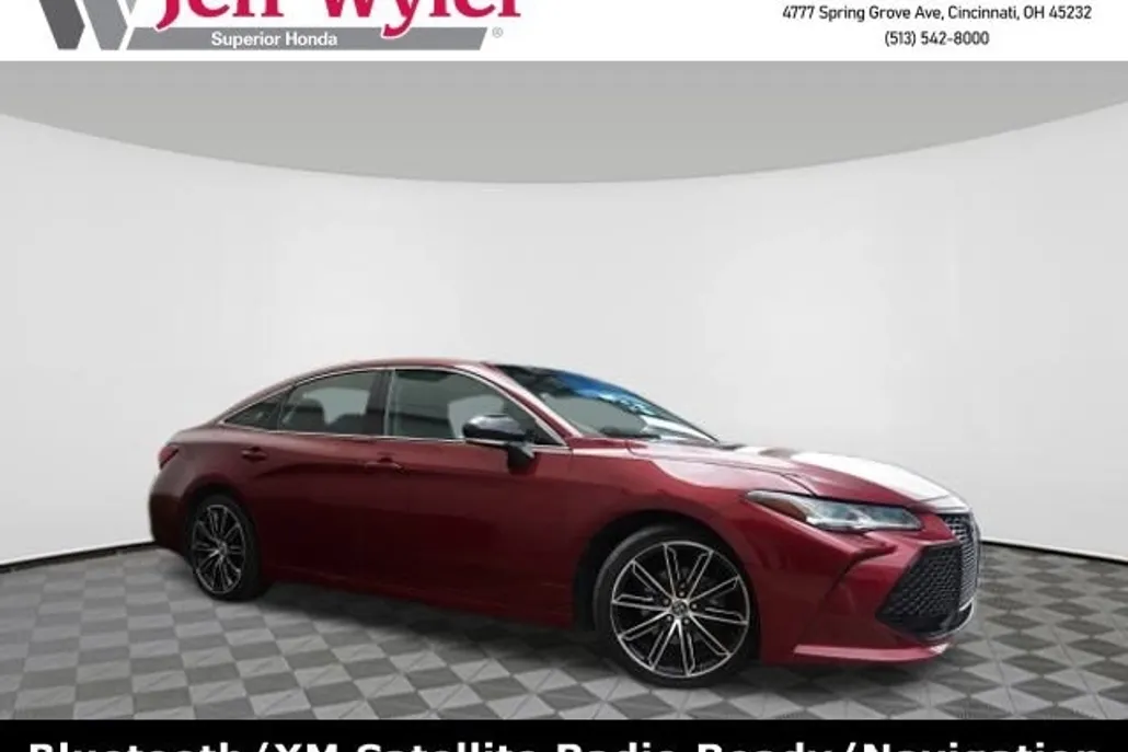 2019 Toyota Avalon Touring photo 1