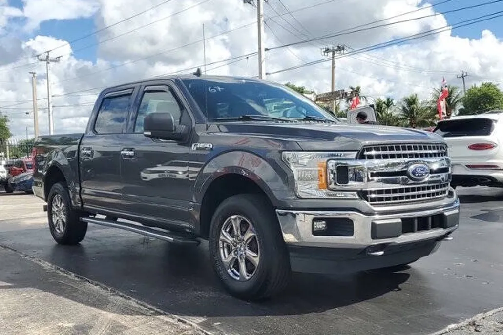 2019 Ford F-150 XLT photo 1