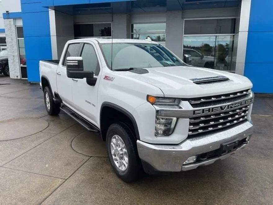 2022 Chevrolet Silverado 3500HD LTZ photo 1