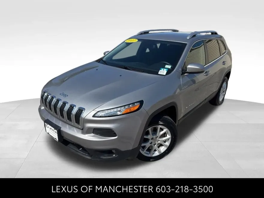 2017 Jeep Cherokee Latitude photo 1