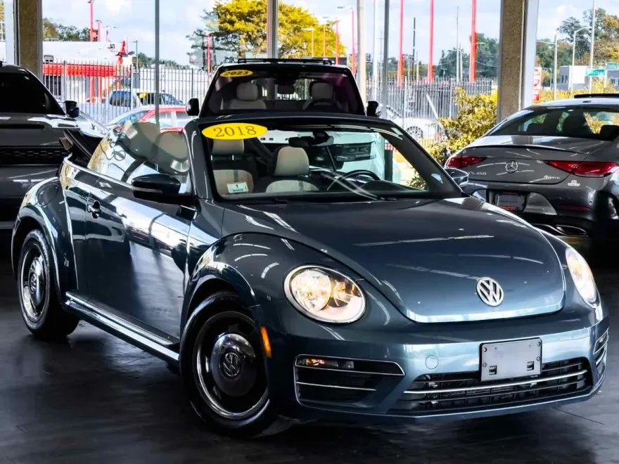 2018 Volkswagen Beetle Convertible Coast photo 1