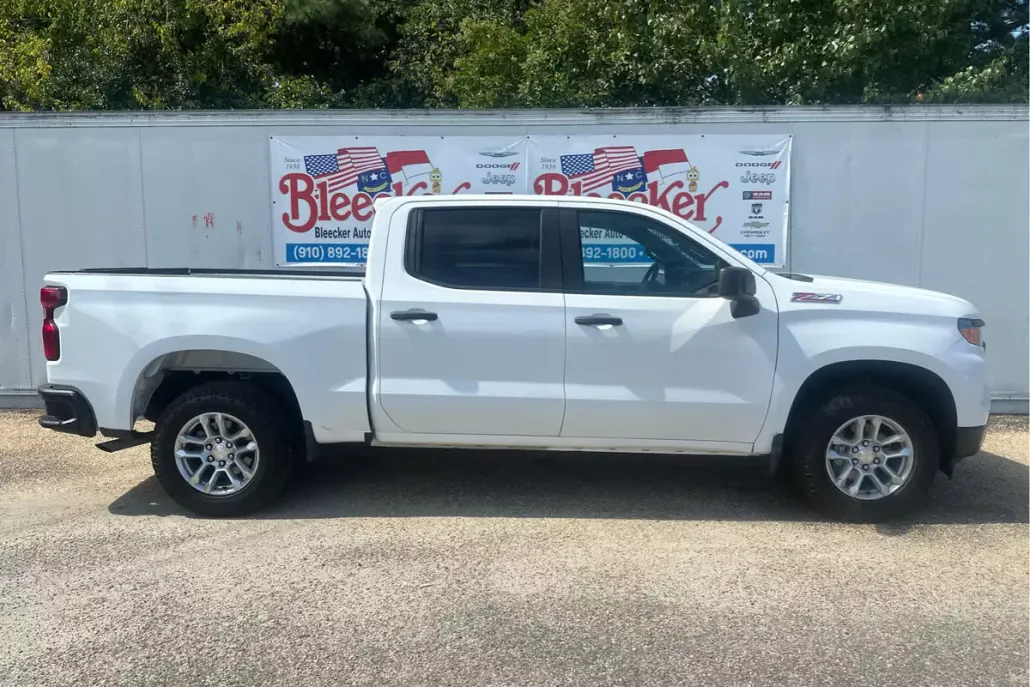 2023 Chevrolet Silverado 1500 Work Truck photo 1