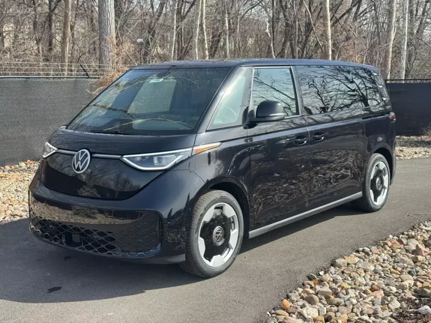 2025 Volkswagen ID. Buzz Pro S photo 1