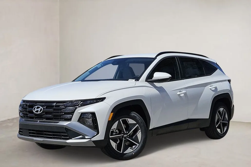 2025 Hyundai Tucson SEL photo 1