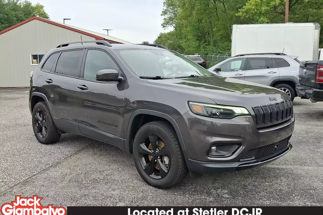 2021 Jeep Cherokee Latitude photo 1