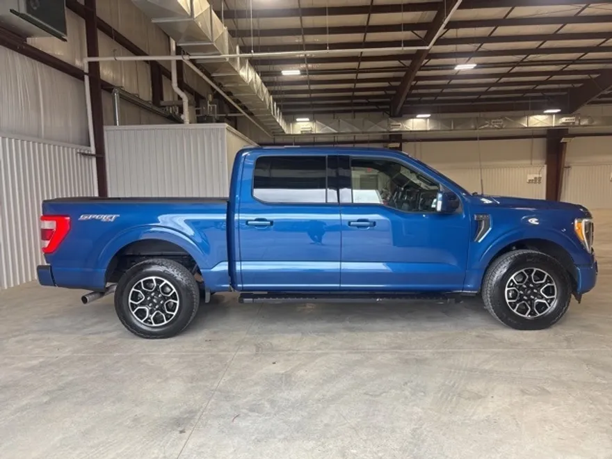2022 Ford F-150 Lariat photo 1