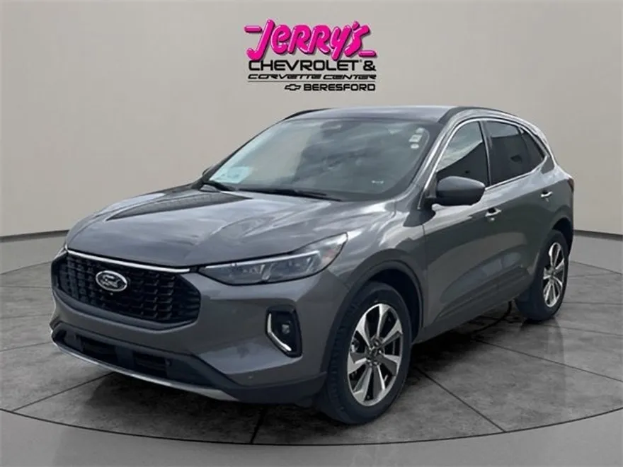 2023 Ford Escape Platinum photo 1
