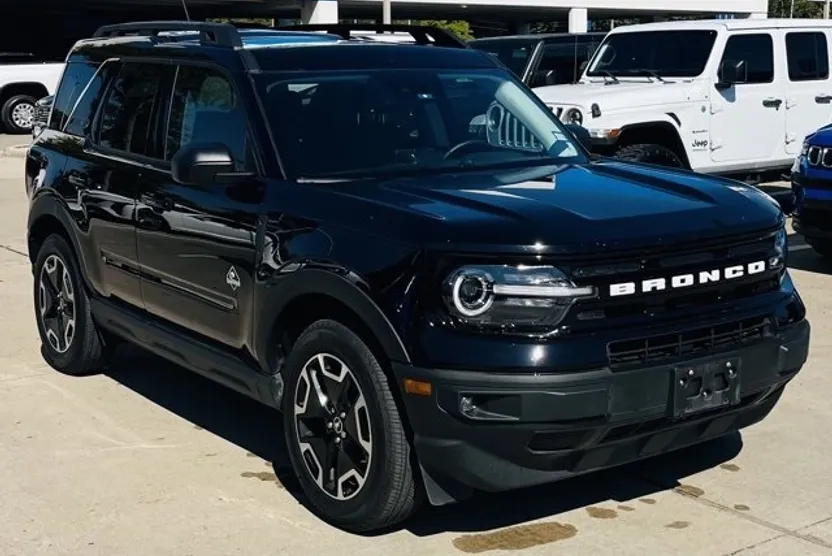 2024 Ford Bronco Sport Outer Banks photo 1