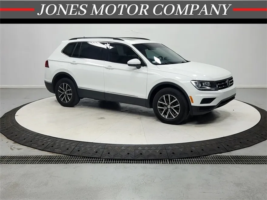 2018 Volkswagen Tiguan SE photo 1