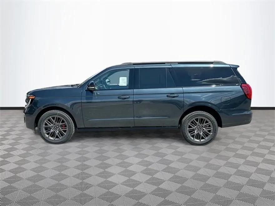 2025 Ford Expedition MAX Platinum photo 1