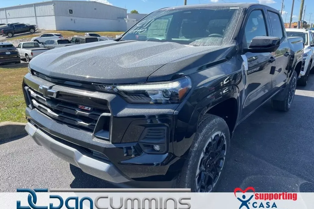 2026 Chevrolet Colorado Z71 photo 1
