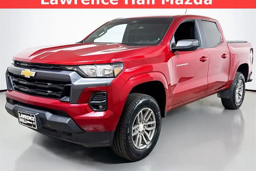 2023 Chevrolet Colorado LT photo 1