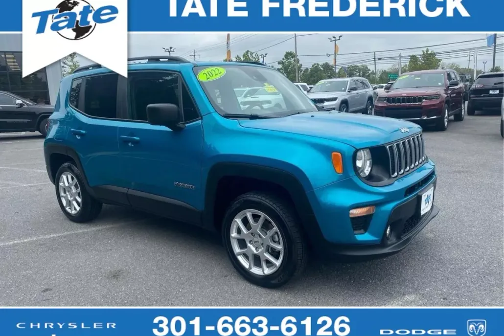 2022 Jeep Renegade Latitude photo 1