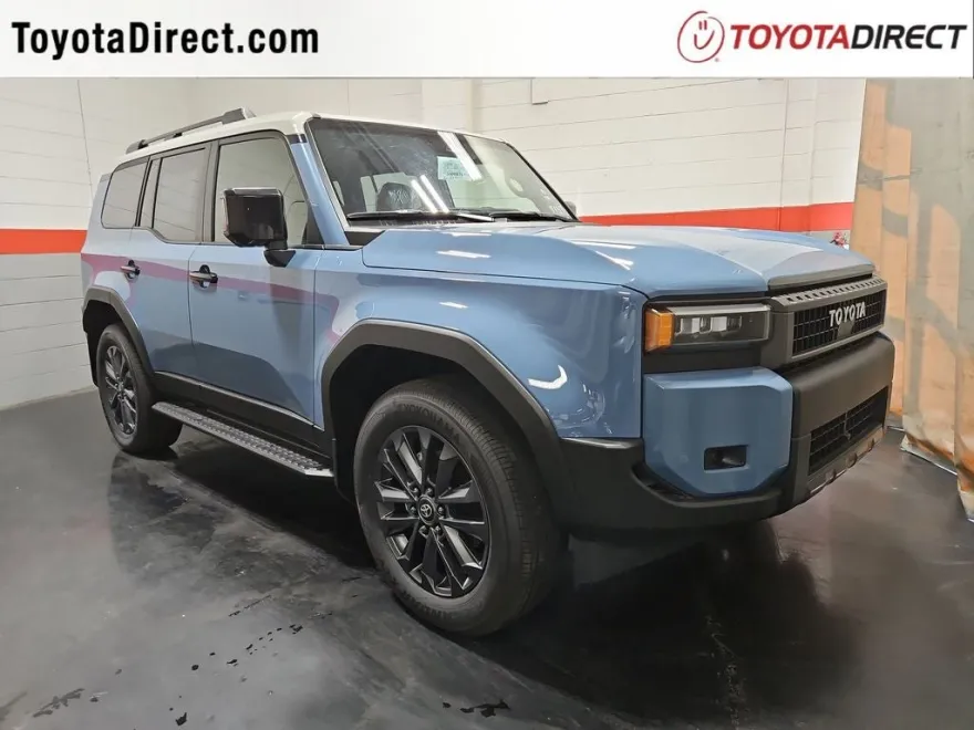 2025 Toyota Land Cruiser Base photo 1
