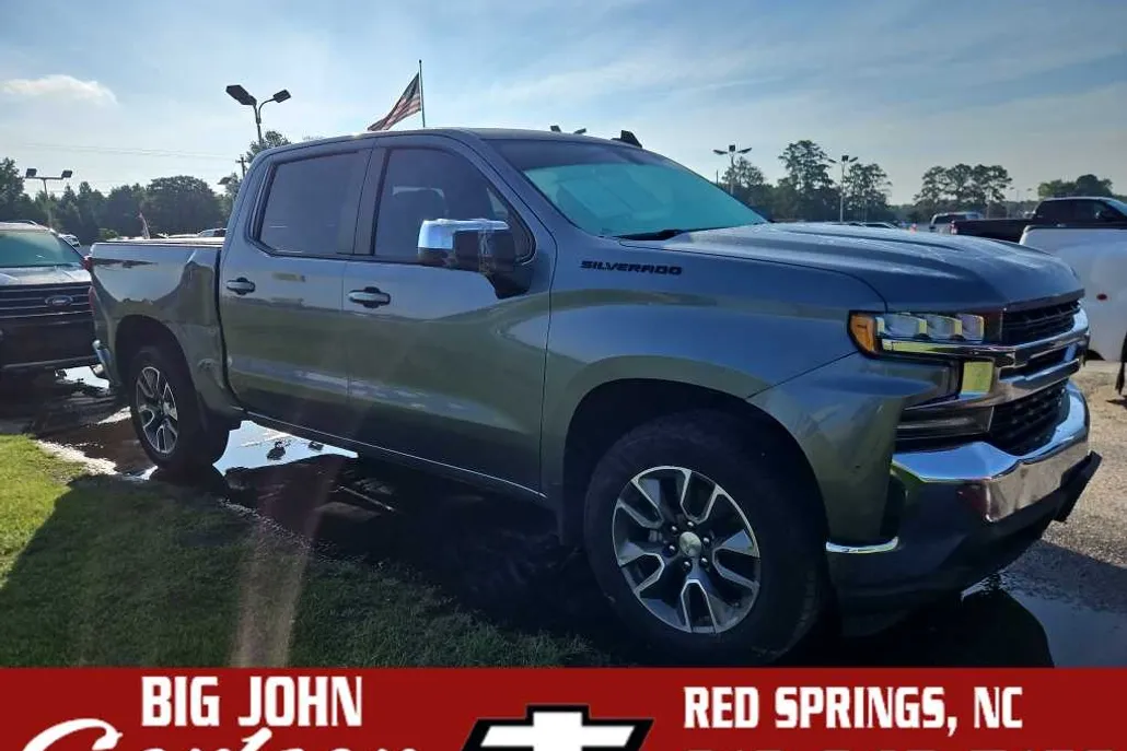 2021 Chevrolet Silverado 1500 LT photo 1