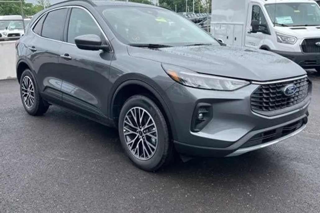 2025 Ford Escape Plug-In Hybrid Base photo 1