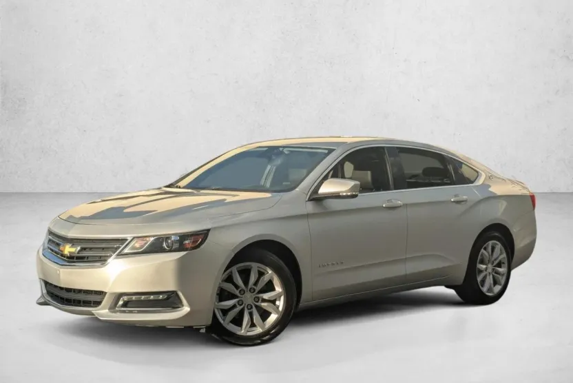 2018 Chevrolet Impala 1LT photo 1