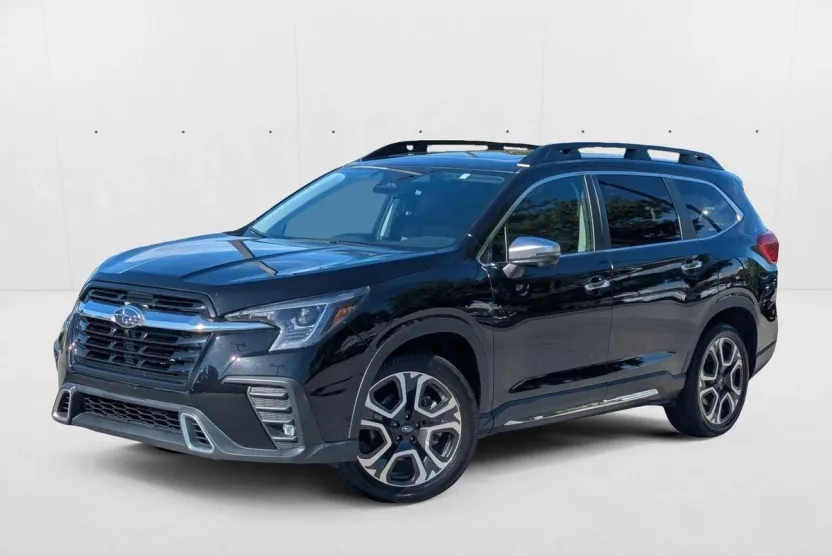2023 Subaru Ascent Touring photo 1