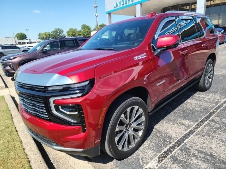 2025 Chevrolet Tahoe High Country photo 1