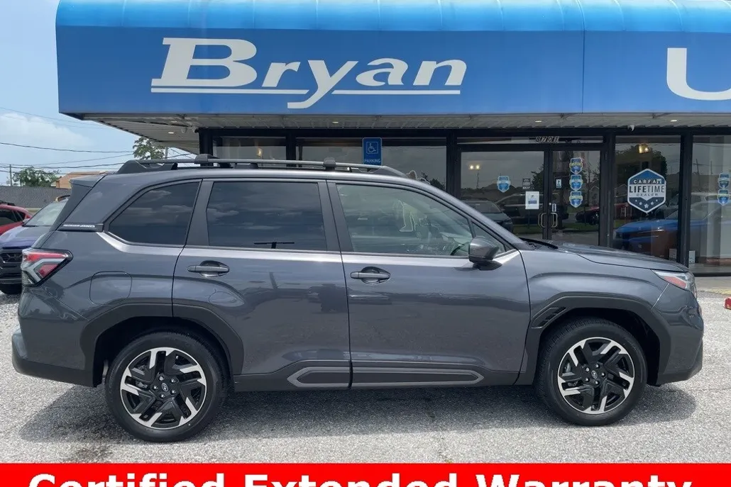 2025 Subaru Forester Limited photo 1