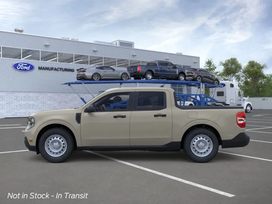 2025 Ford Maverick XL photo 2