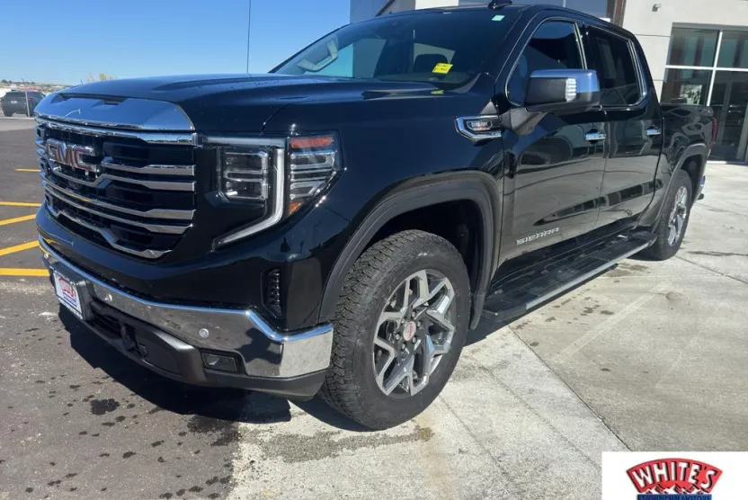 2024 Gmc Sierra SLT photo 1