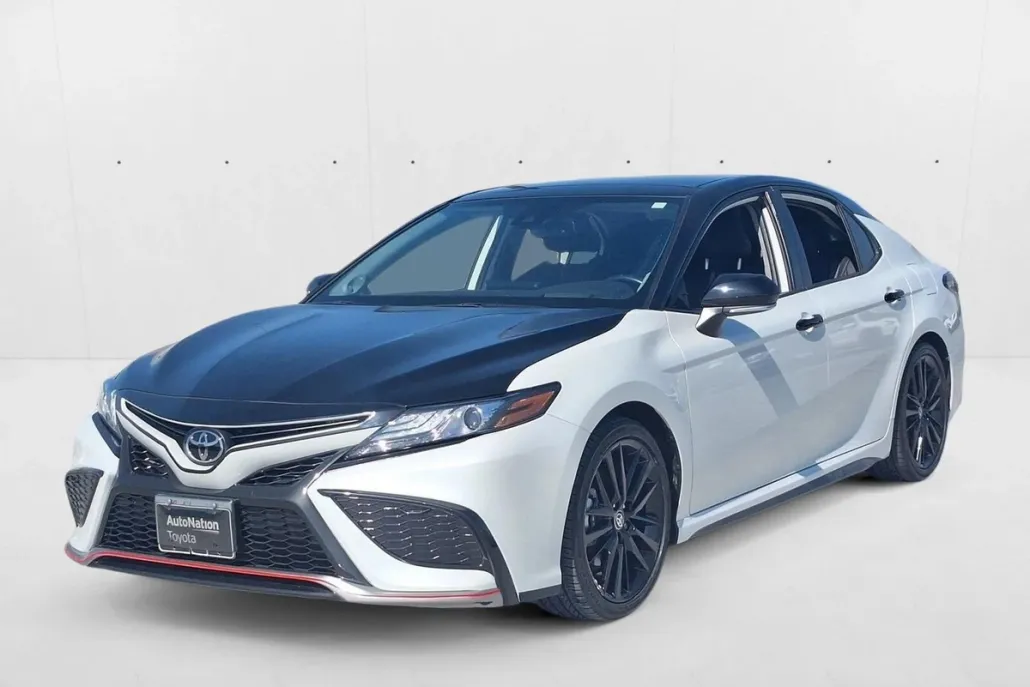 2024 Toyota Camry XSE V6 photo 1
